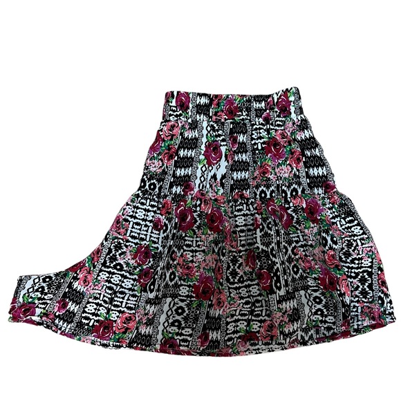 DEREK Skort Floral Rayon Flirty Soft Full Large - Picture 5 of 7